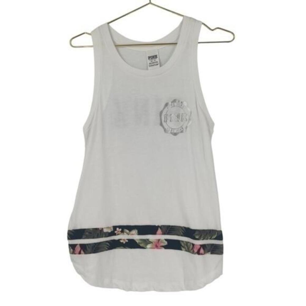 Pink Victoria’s Secret XS White Tank Top sequence